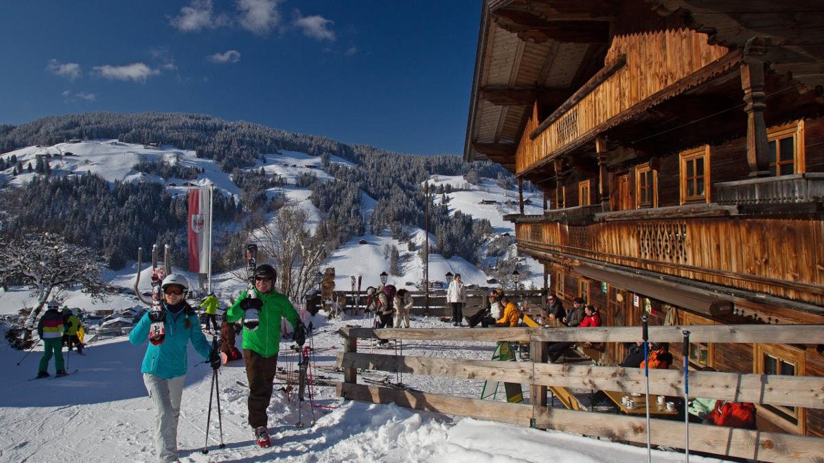 Da ist für jeden etwas dabei: Mit seinen mehr als 100 Pistenkilometern, 24 Hütten und drei Snowparks gehört das Ski Juwel Alpbachtal Wildschönau zu den größten Skiarenen Tirols. Dank Beschneiungsanlagen ist immer für ausreichend Schnee gesorgt., © Stefan Gruber