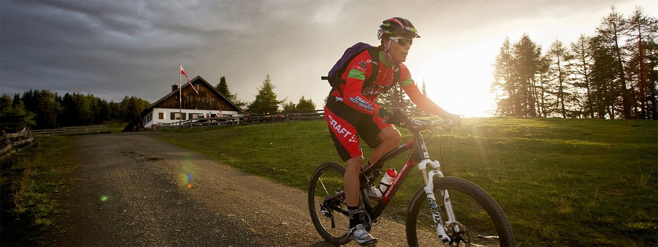 MTB trasa Obermarkter Alm - Latschenhütte, © Imst Tourismus / Martin Lugger