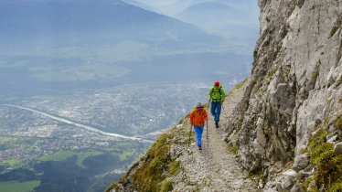 Výhled na Innsbruck ze stezky Goetheweg, © Tirol Werbung/Hans Herbig