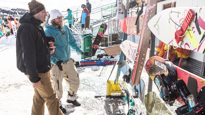 Kaunertal Opening – Snowboardmuseum, © Kaunertaler Gletscherbahnen